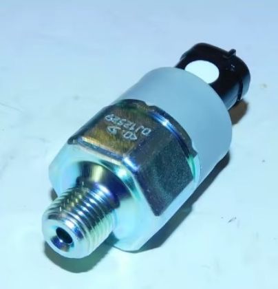 Picture of STOP LIGHT SWITCH FUSO FK62 - 53G3113-OE